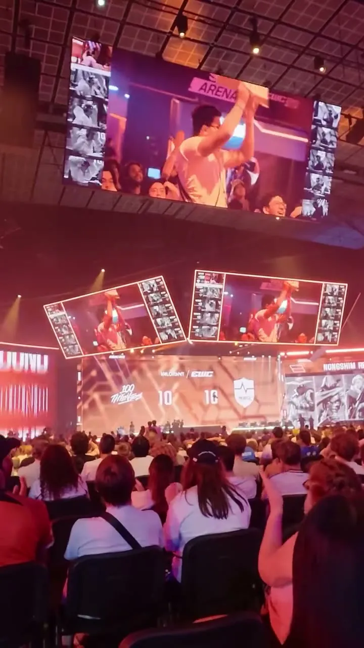 TK Nguyen and Sang Trần at the Esports World Cup in Paris