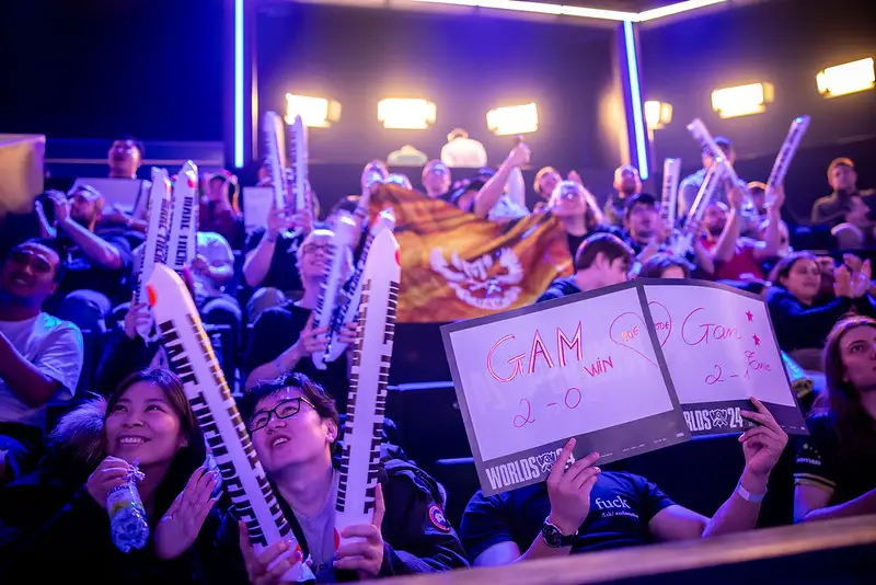 GAM FAM