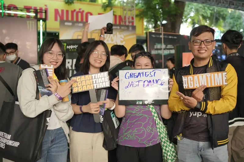 Slogan cổ vũ của các #GAMFAM