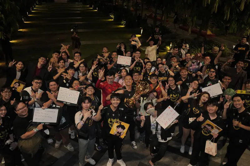 Không khi sôi động mừng chiến thắng của GAM Esports và các #GAMFAM