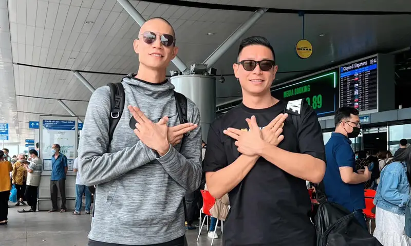 GAM lên đường đến Mỹ tham dự CKTG: Ông TK Nguyễn, CEO của GAM Esports (trái) và ông Dru Nguyễn (phải)