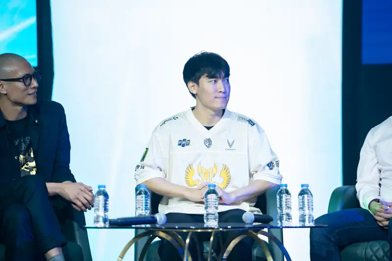 Đỗ Duy Khánh (Levi) (Đội trưởng GAM Esports)