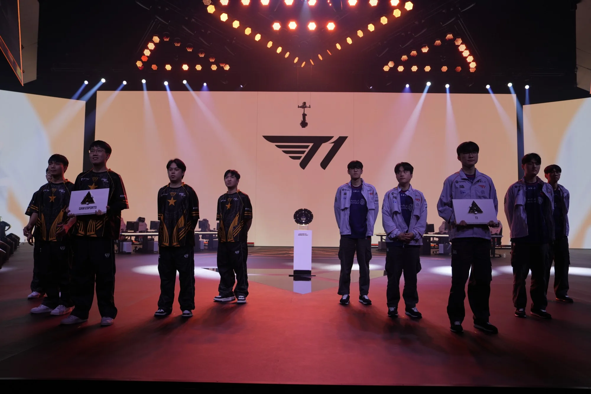 GAM and T1 line up on the Esports World Cup stage in Paris
